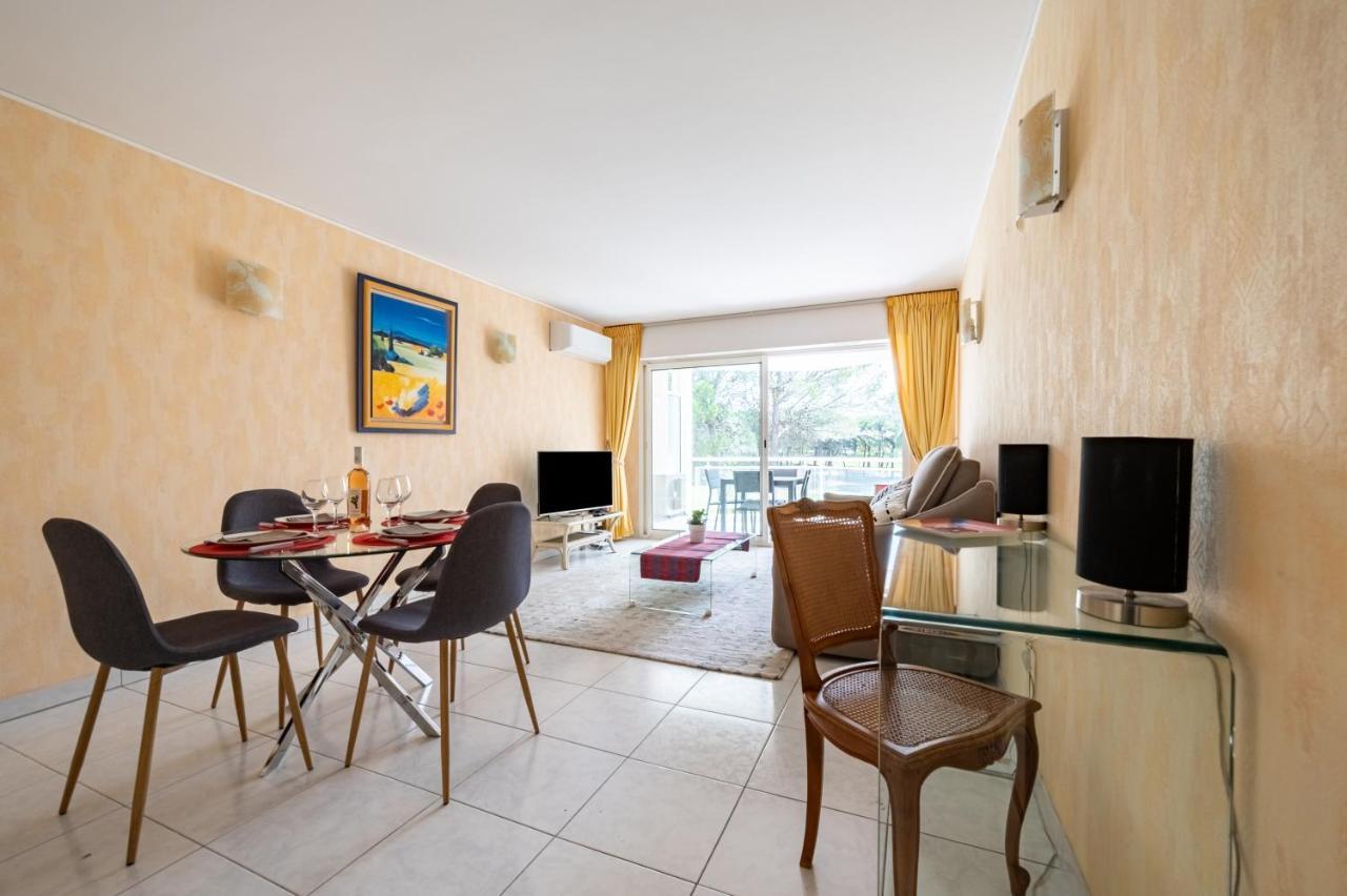 Ferienwohnung Le Drive Saint-Raphaël Exterior foto